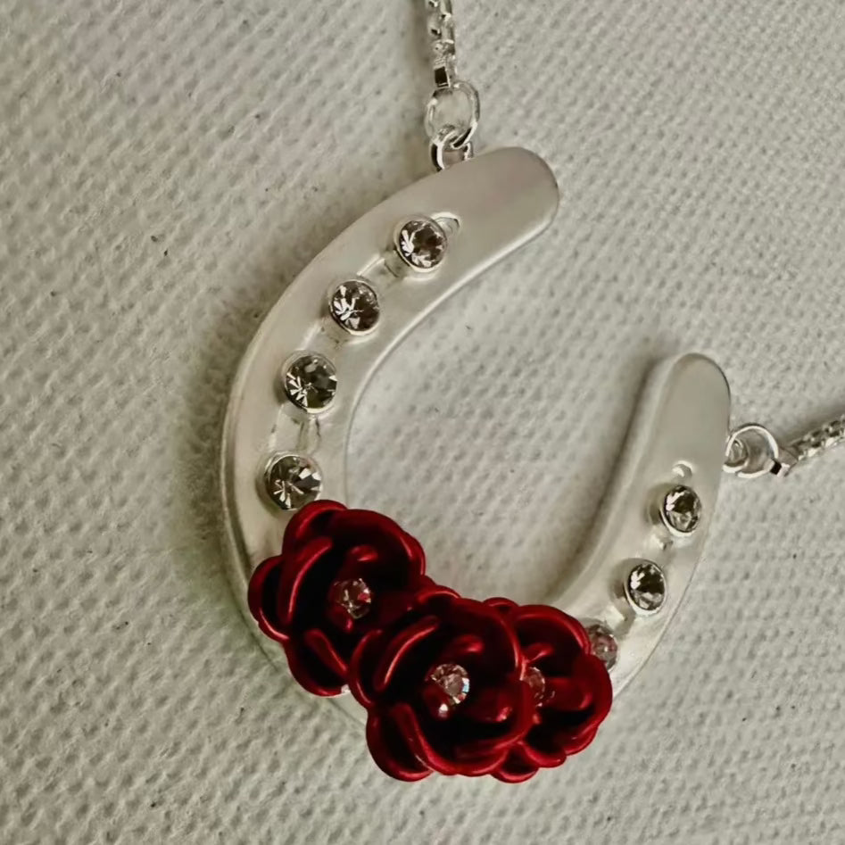 Silver Horseshoe Roses Necklace