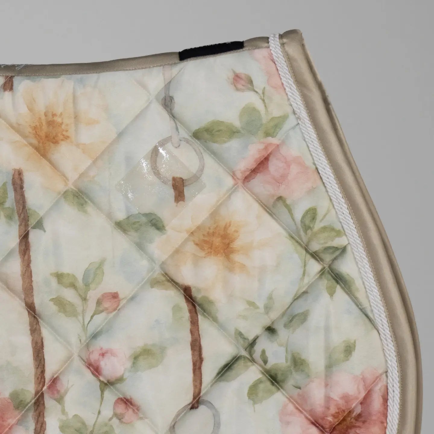 Dapplebay Vintage Floral Pad