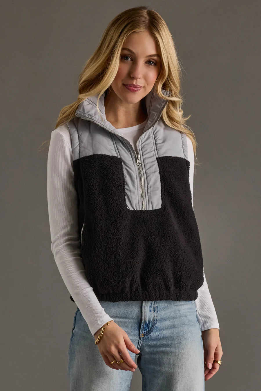Color Block Sherpa Vest - Gray