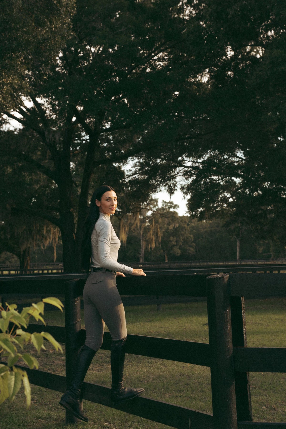Juliette High Compression Breech -  Light Grey