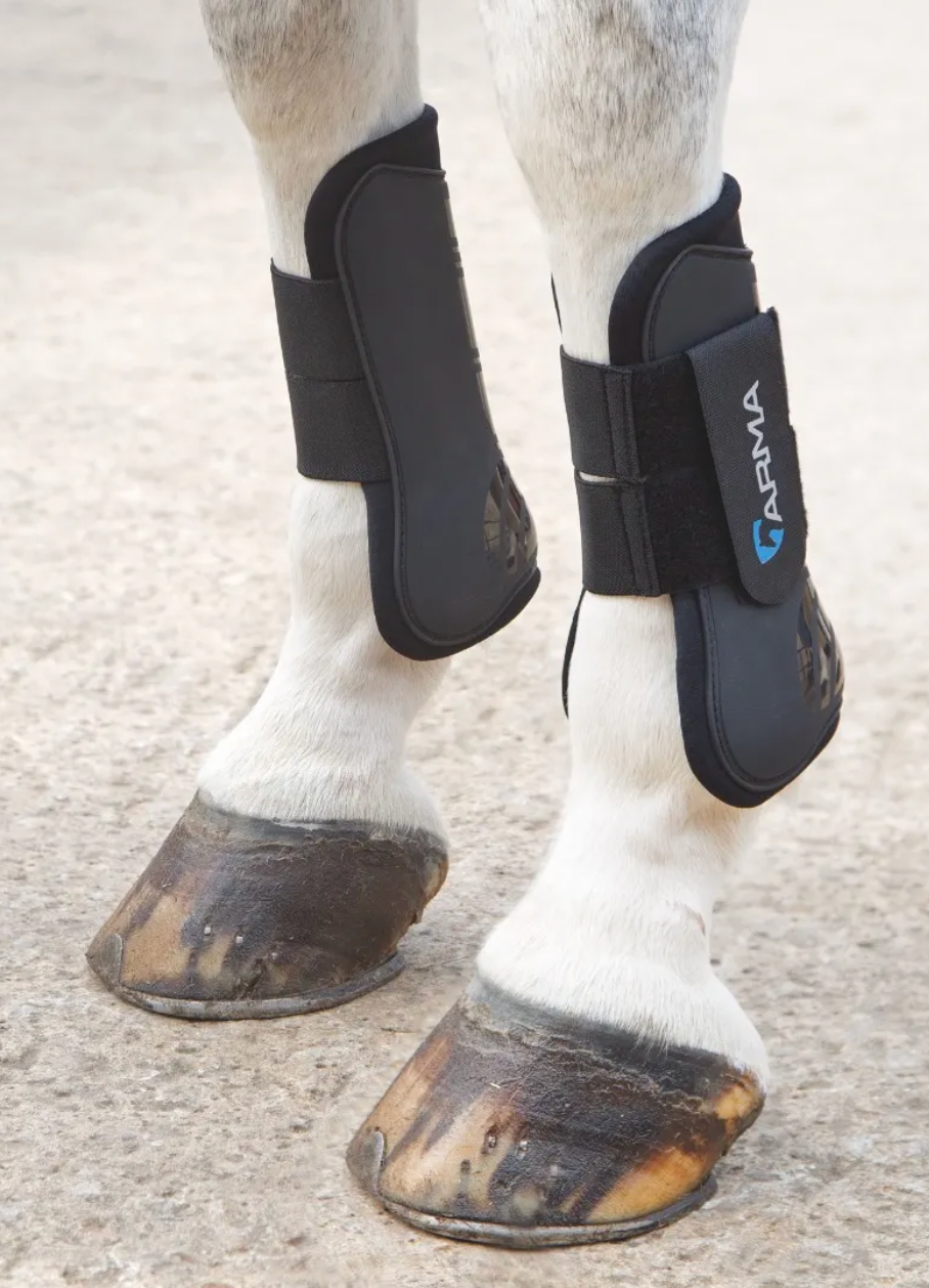 Arma Tendon Boots